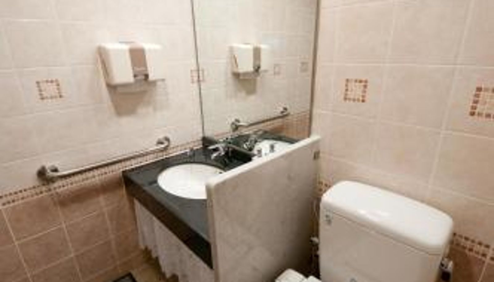 Info - Super Hotel Kobe