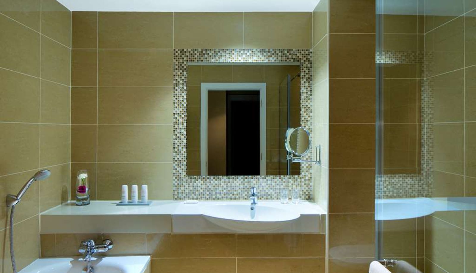 Camera - Radisson Blu Hotel Addis Ababa