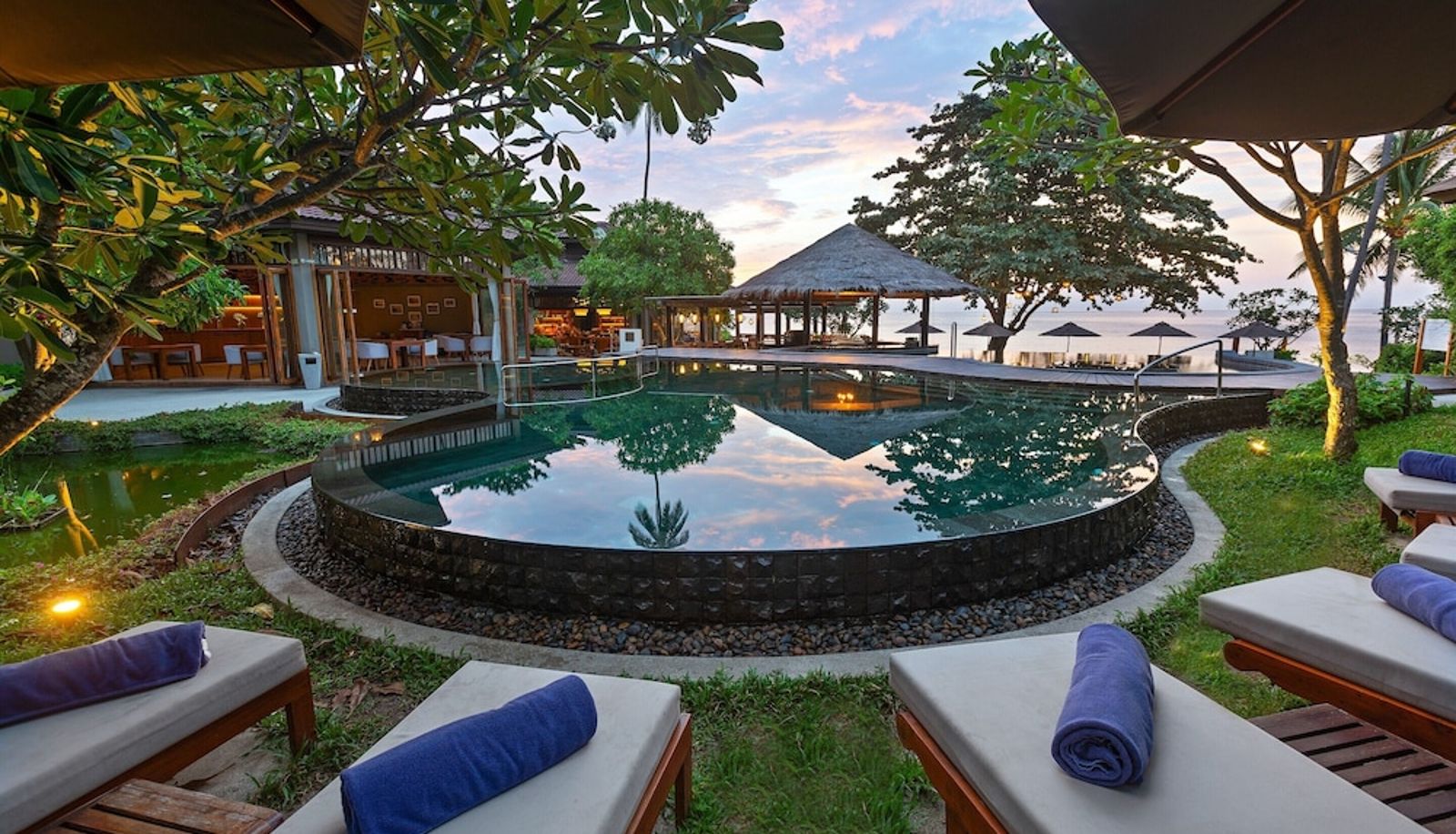 Pool - Outrigger Koh Samui Beach Resort