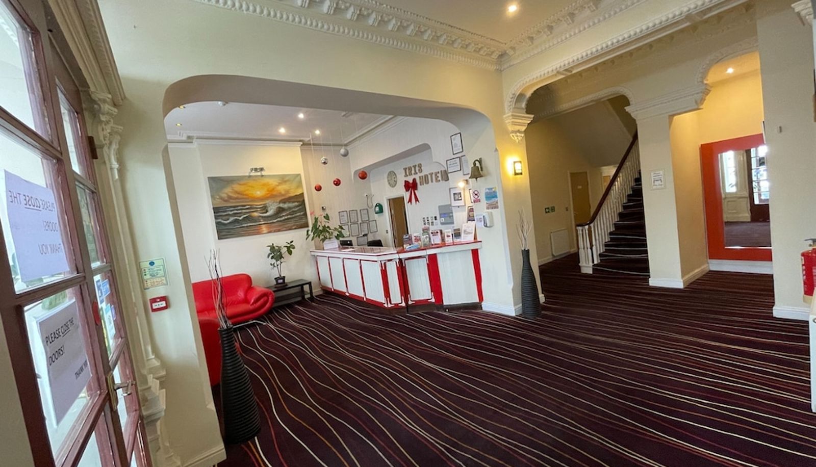 Reception - Iris Hotel