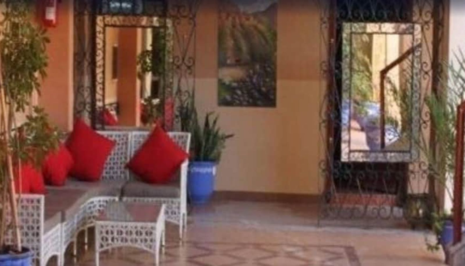Hall - Hotel Alkabir