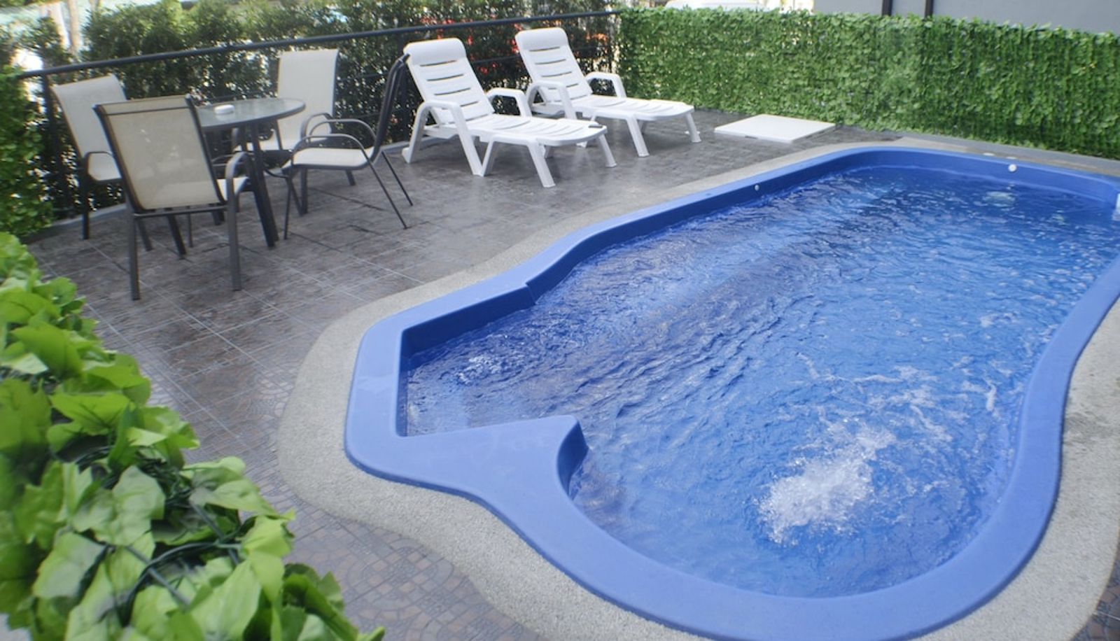 Basen - Grande Elegance Serviced Apartment