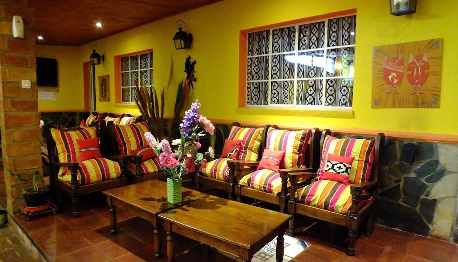 Lobby - La Casa de Mia Mama