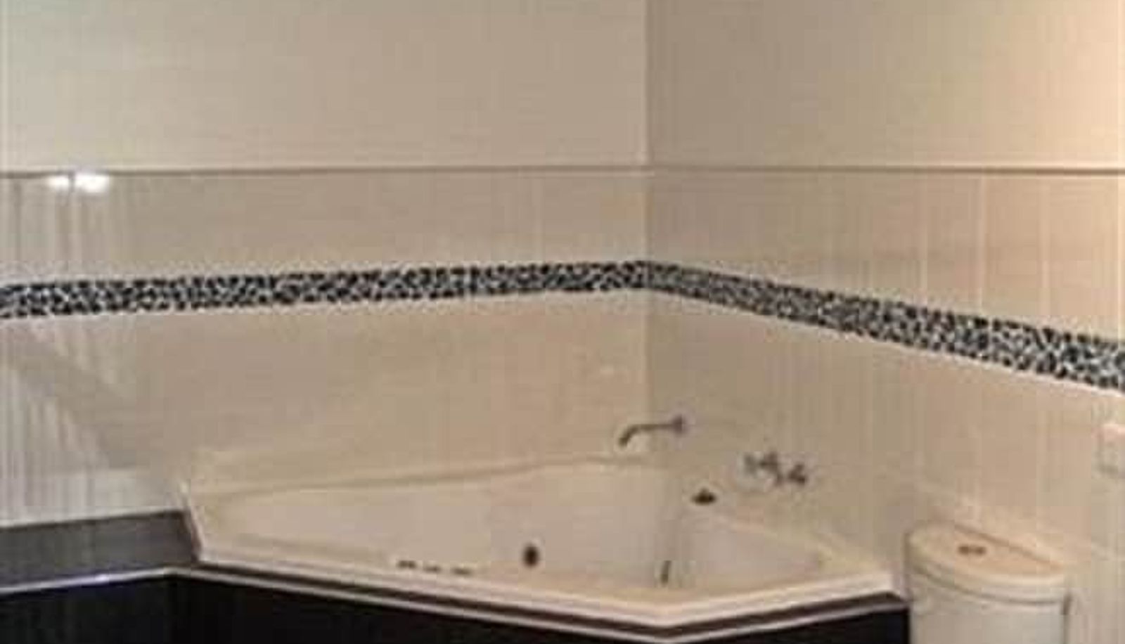Badkamer - 503 On Princes Drive