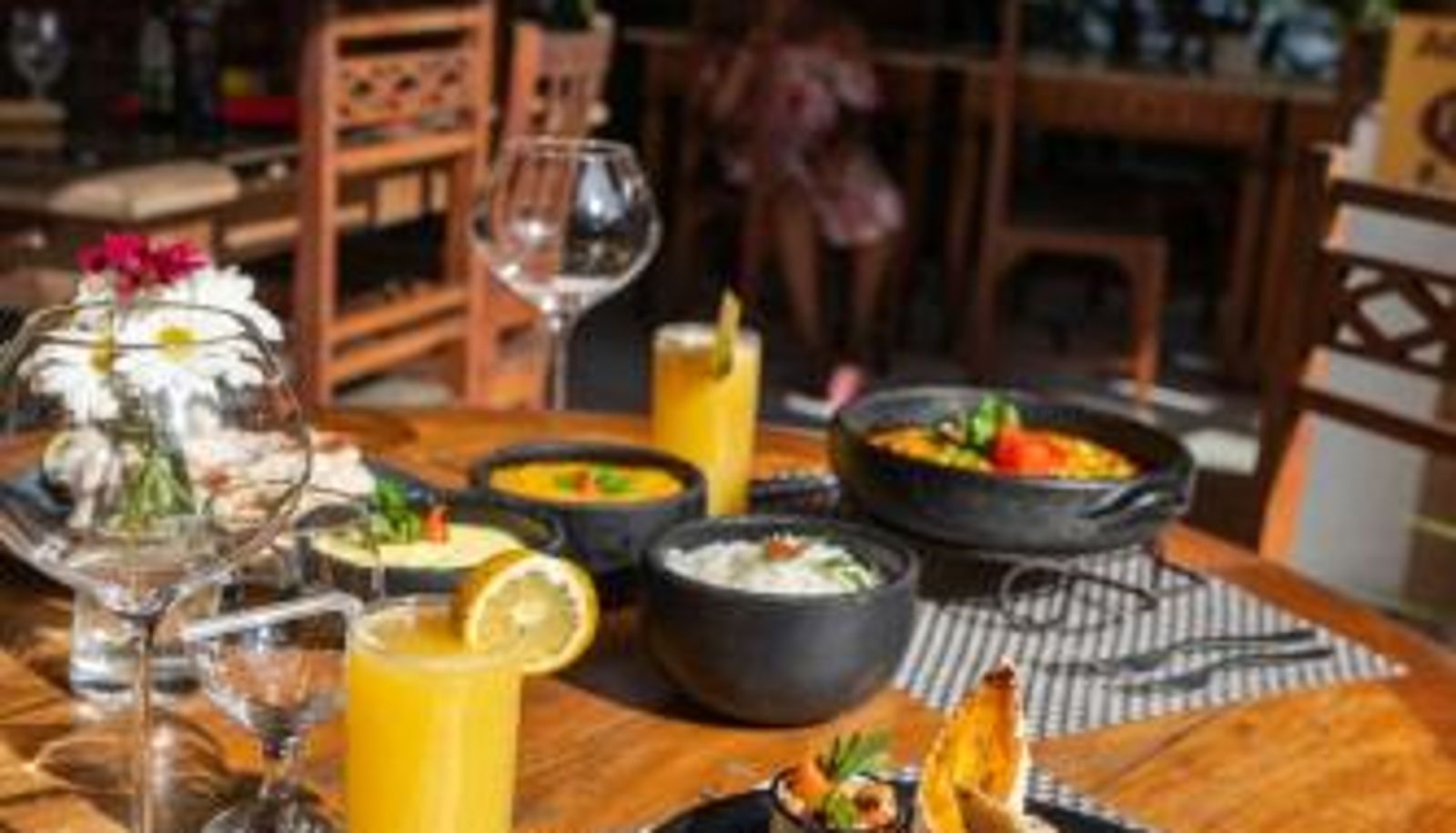 Sala de desayunos dentro del restaurante - Terra Boa Hotel Boutique