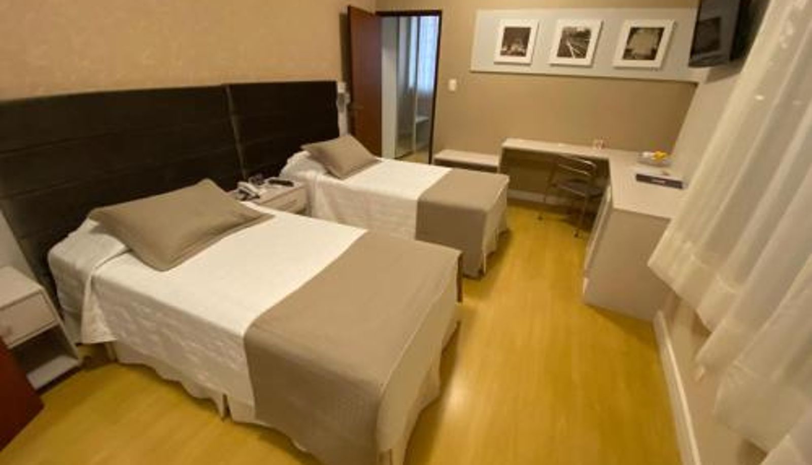 Room - Curitiba Palace Hotel