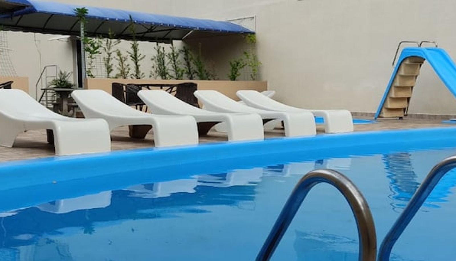 Piscine - Hotel Lawrence