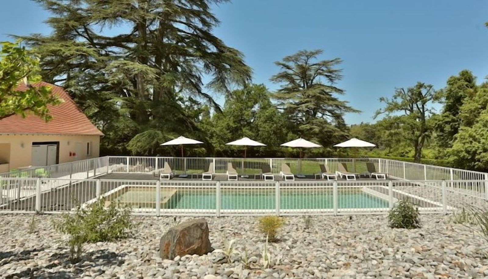 Pool - Le Manoir des Cèdres