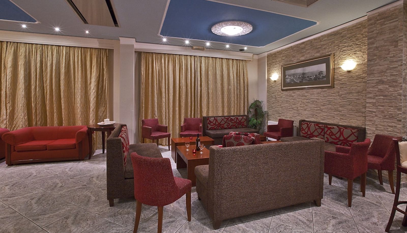 Hal - Hotel Epidavria