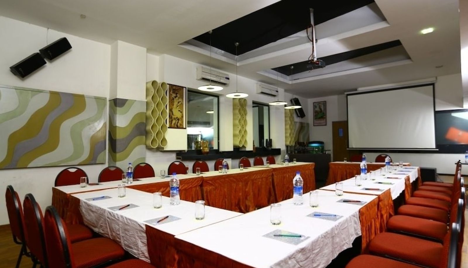 Meeting room - Oriental Inn