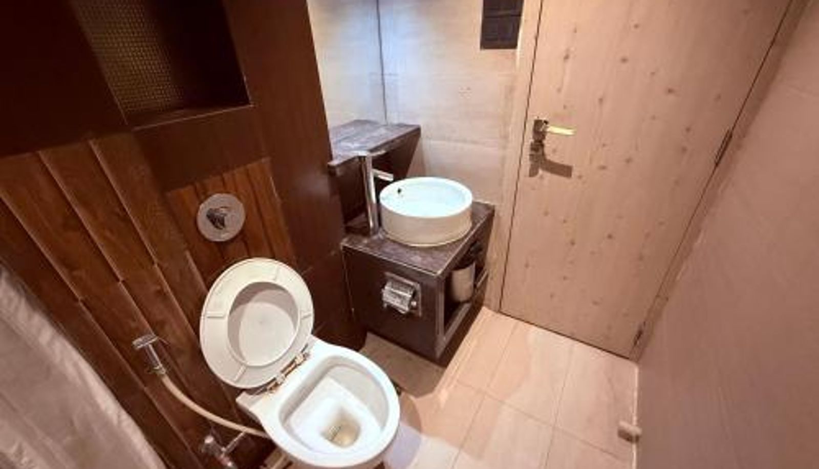 Zimmer - HOTEL VARISHTTA Kopar Khairane