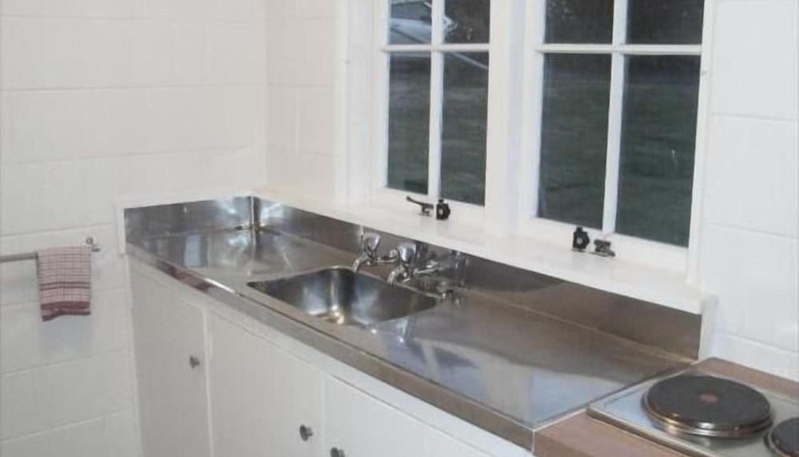 Info - Browns Bay Olive Tree Motel & Apartment