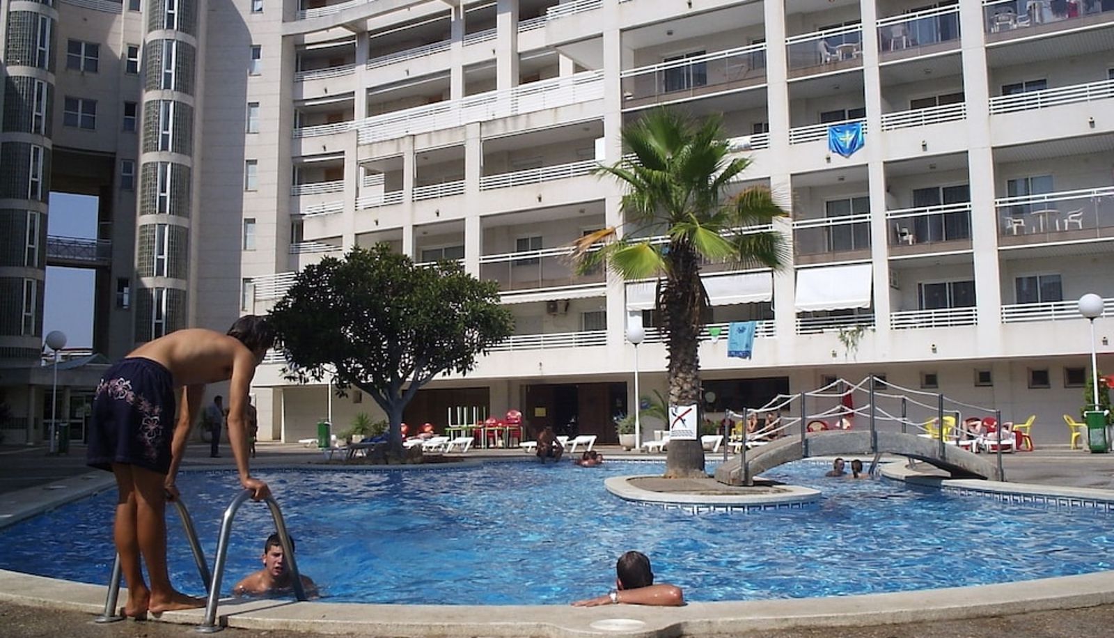 Piscine - Royal Apartamentos Rentalmar