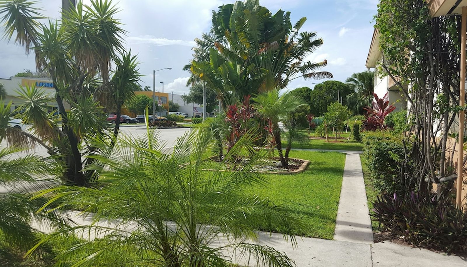 Jardin - Parkway Inn Airport Motel Miami