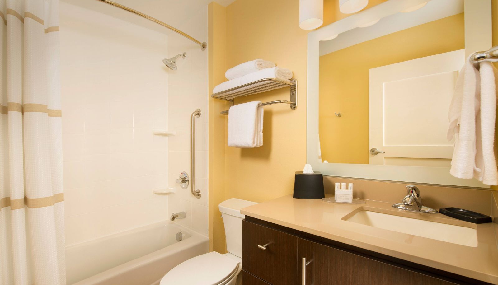 Zimmer - TownePlace Suites by Marriott Dallas DFW Airport North-Grapevine