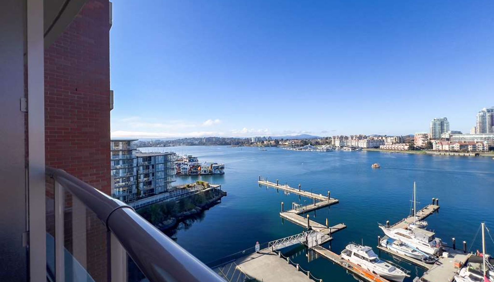 Zimmer - Coast Victoria Hotel And Marina by APA
