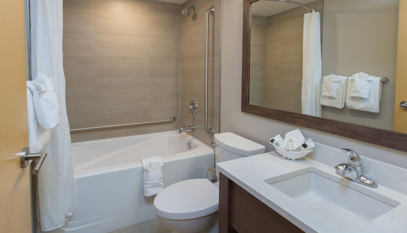 Salle de bain - Embassy Inn