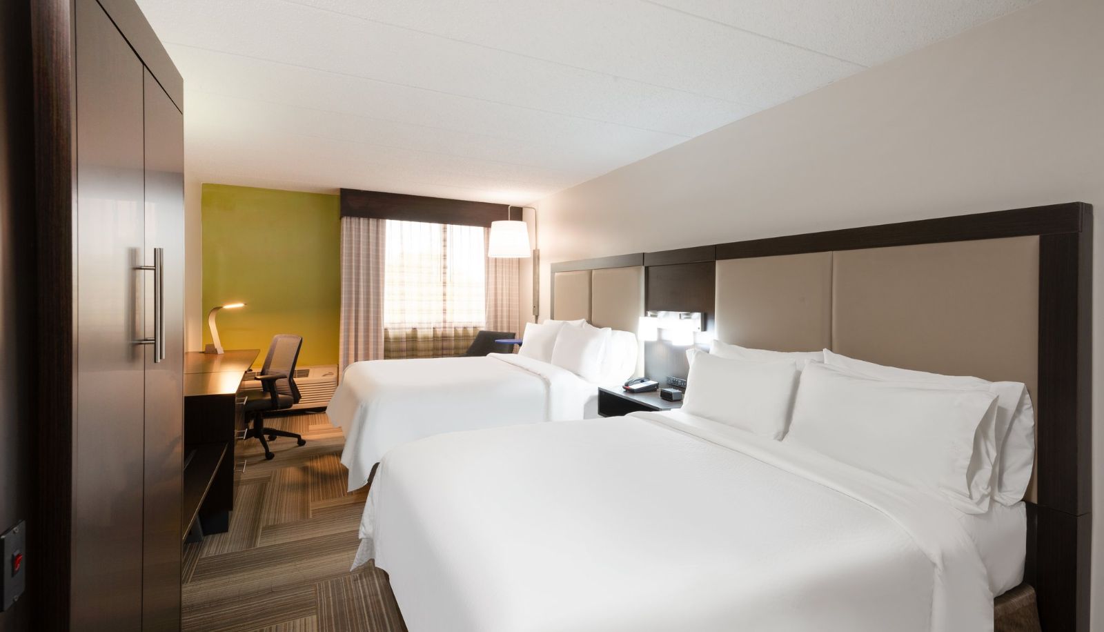 Room - Holiday Inn Express PHILADELPHIA NE - BENSALEM by IHG