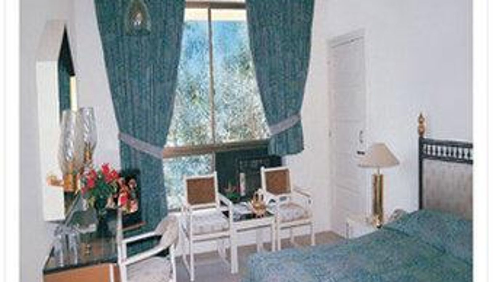 Kamer - Beach Luxury Karachi