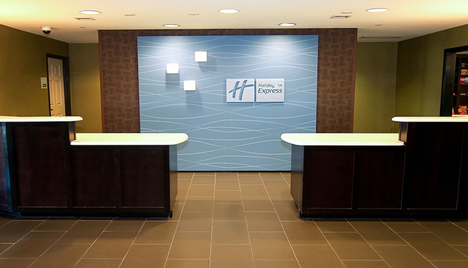 Reception - Holiday Inn Express & Suites WICHITA NORTHEAST by IHG