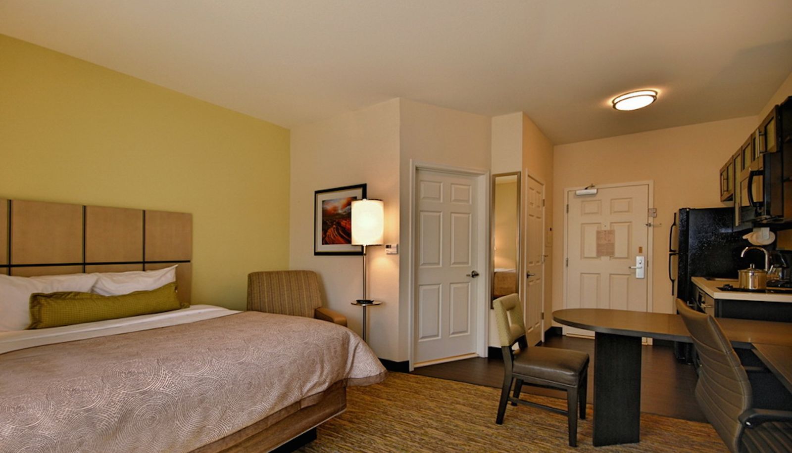 Zimmer - Candlewood Suites TUCSON by IHG