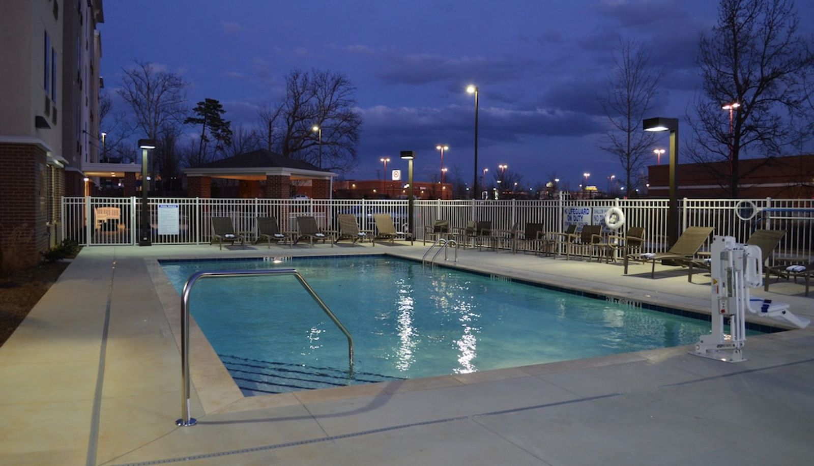 Pool - Candlewood Suites GREENVILLE by IHG