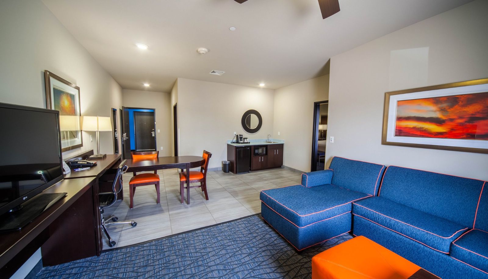 Room - Holiday Inn Express & Suites OKLAHOMA CITY SOUTHEAST - I-35 by IHG