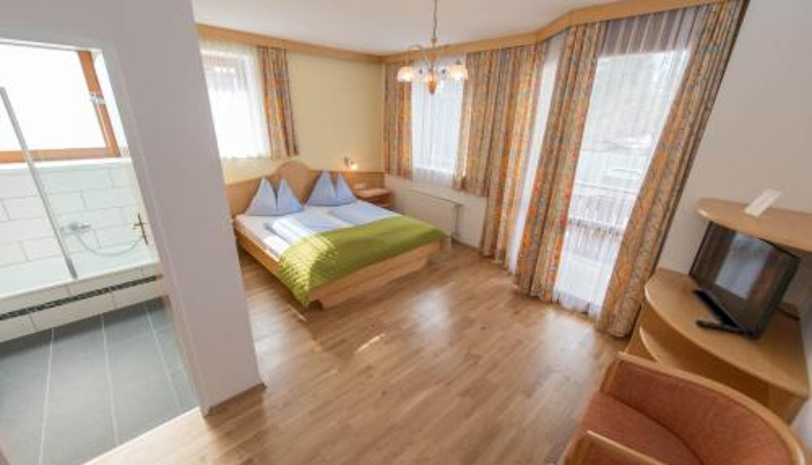 Info - Hotel Naggler Weissbriach