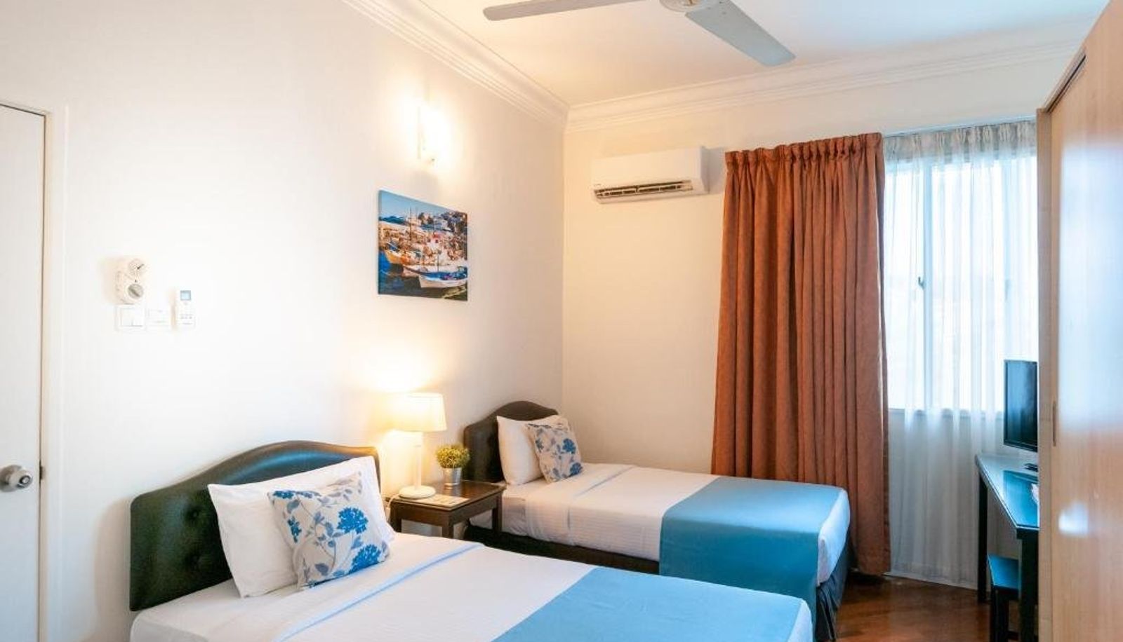 Room - Wedgewood Residences