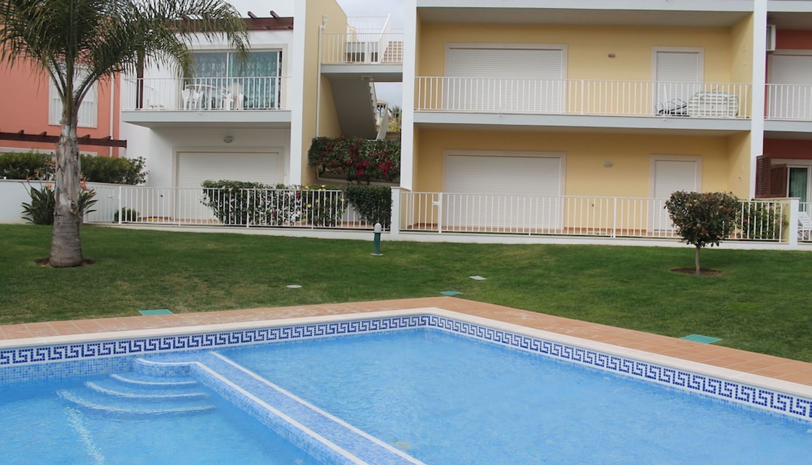 Piscina - Old Village & Prestige