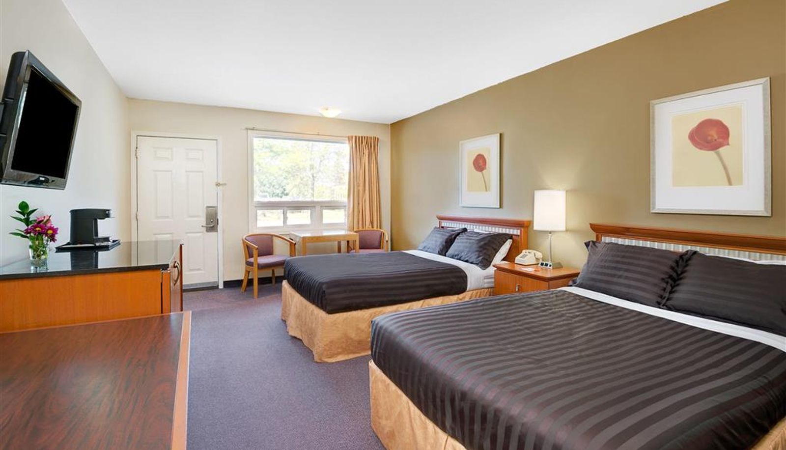 Zimmer - Howard Johnson by Wyndham Lindsay