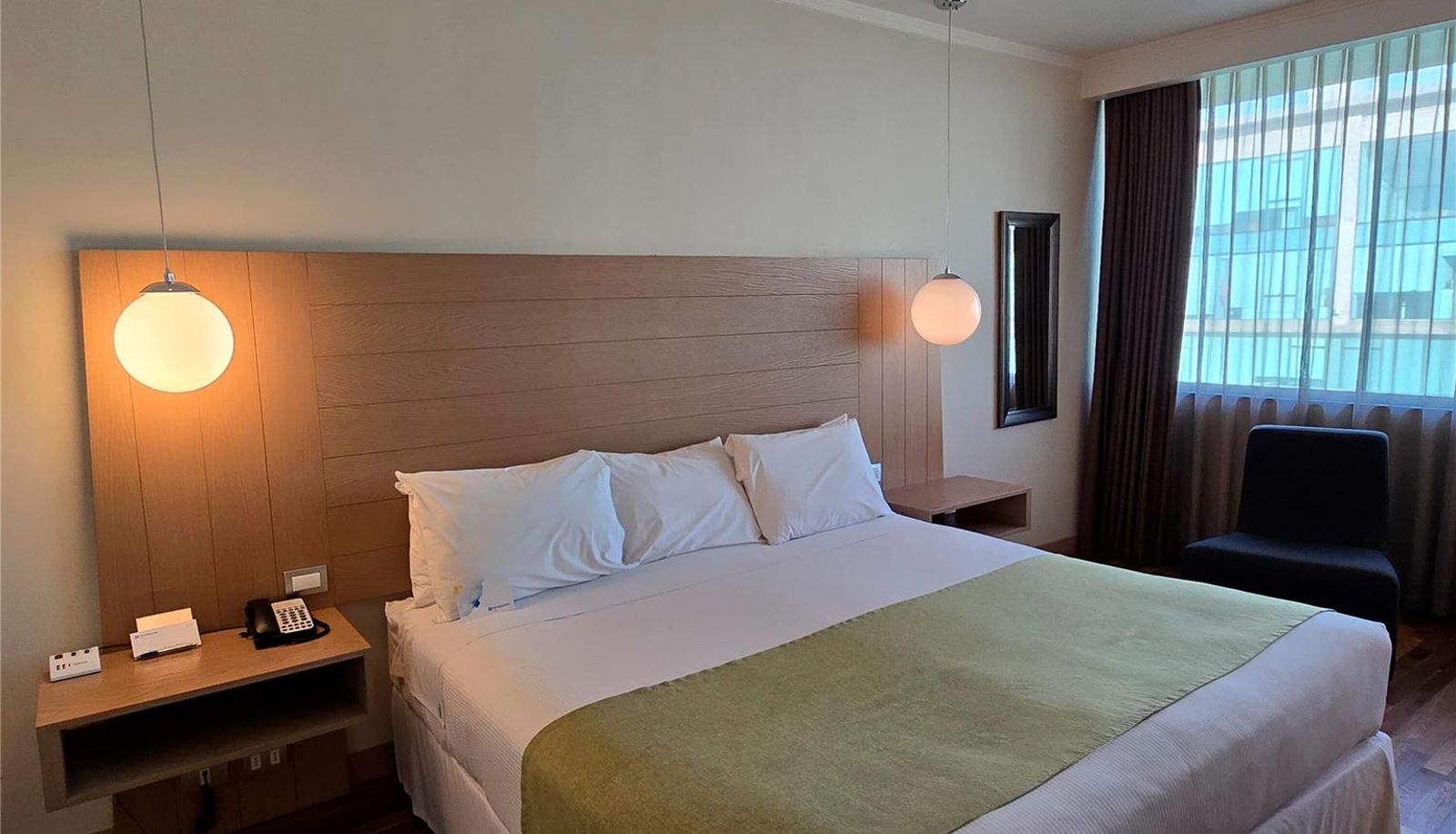 Zimmer - Wyndham Concepcion Pettra