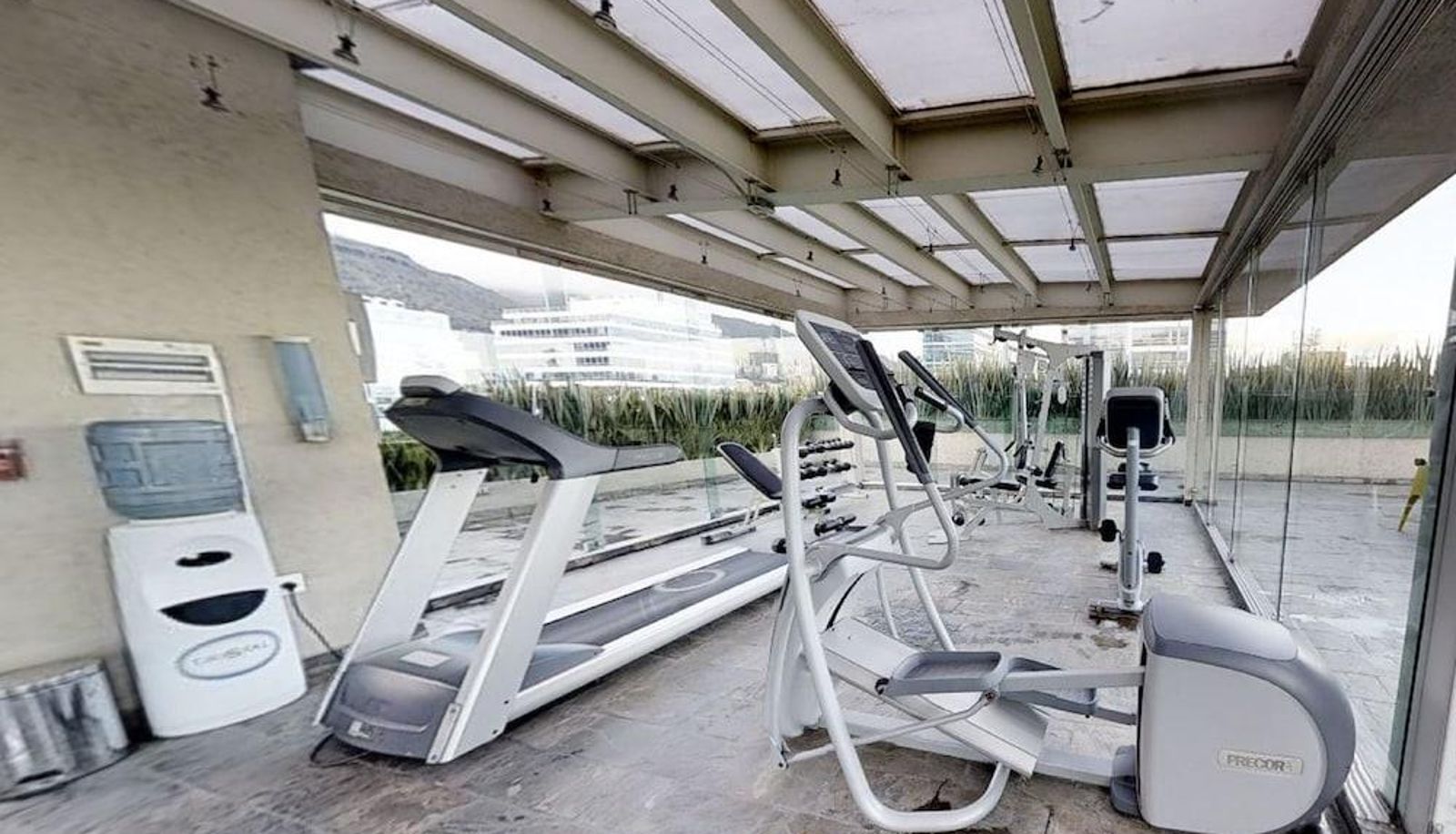 Installations sportives - ESTELAR Calle 100