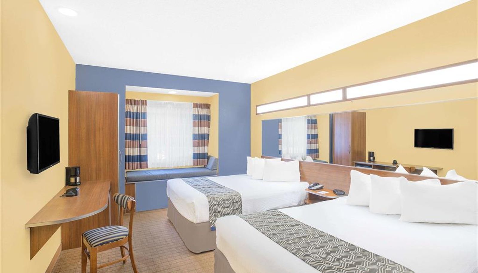 Zimmer - Microtel Inn & Suites by Wyndham Chili/Rochester Airport