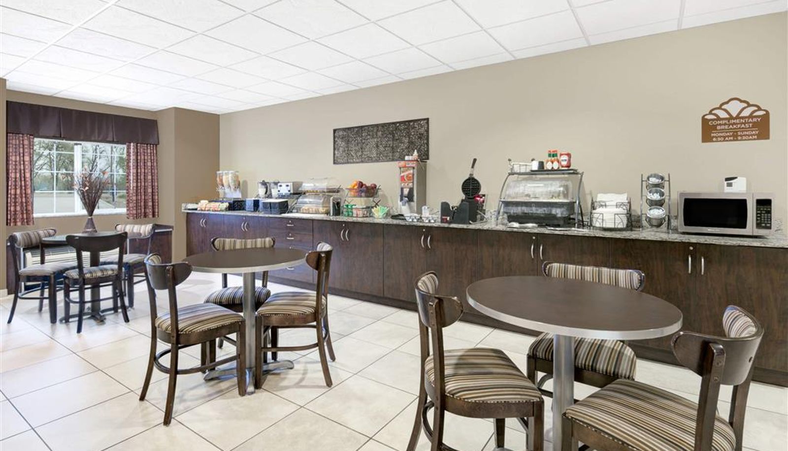 Interior view - Microtel Inn & Suites by Wyndham Sidney