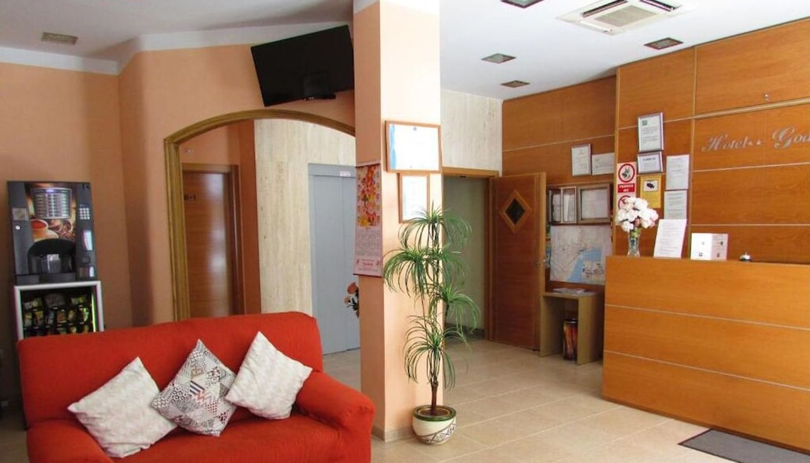 Hal - Hotel Goartín