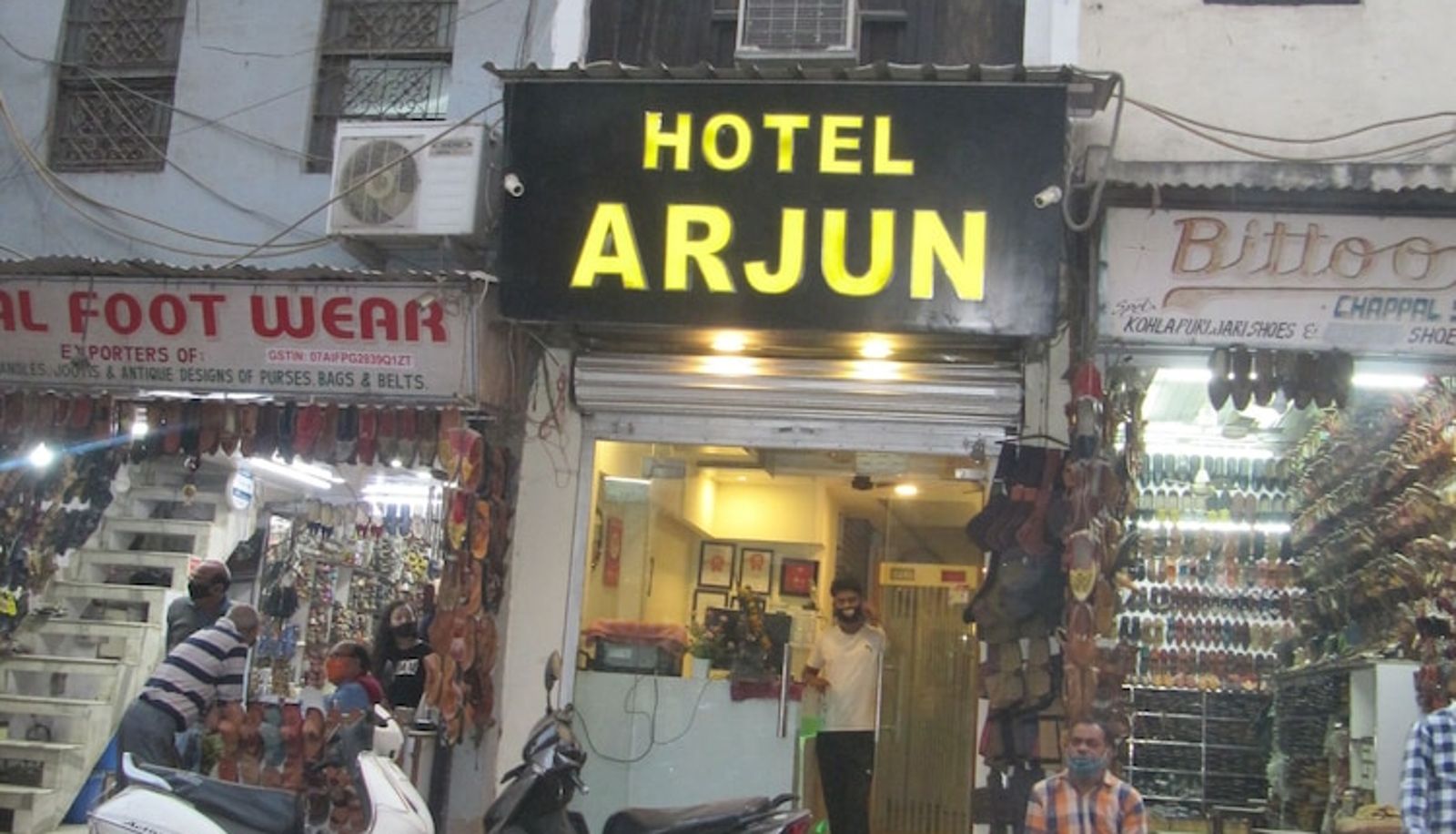 Info - Hotel Arjun