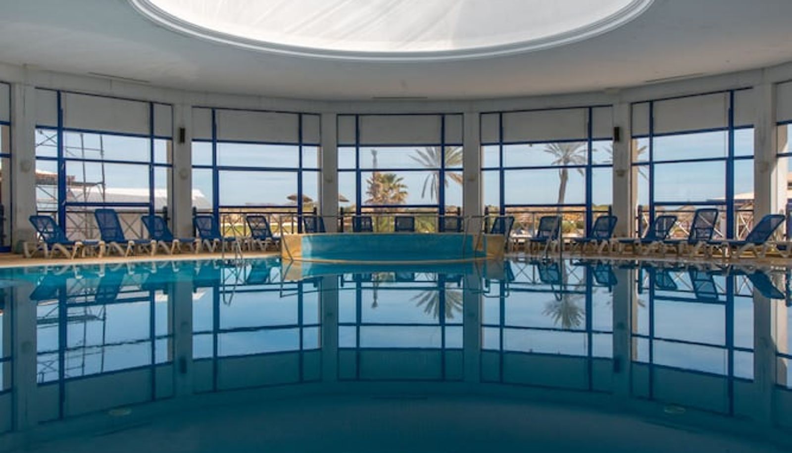 Piscina - Regency Hotel and Spa