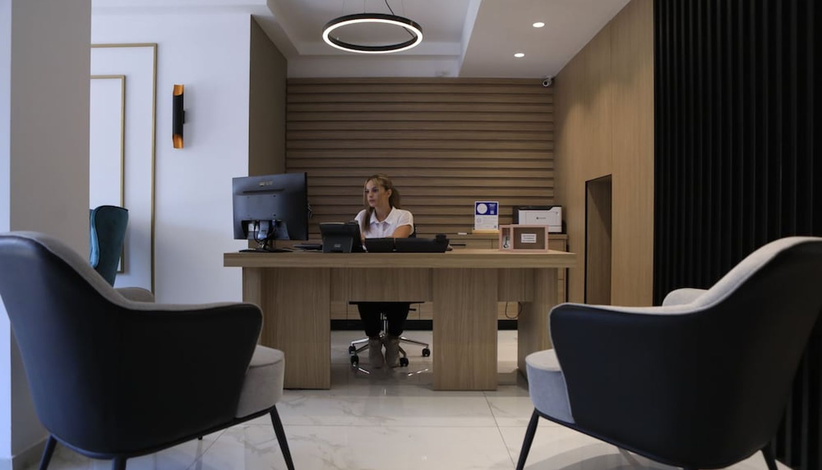 Reception - Leto Boutique Hotel