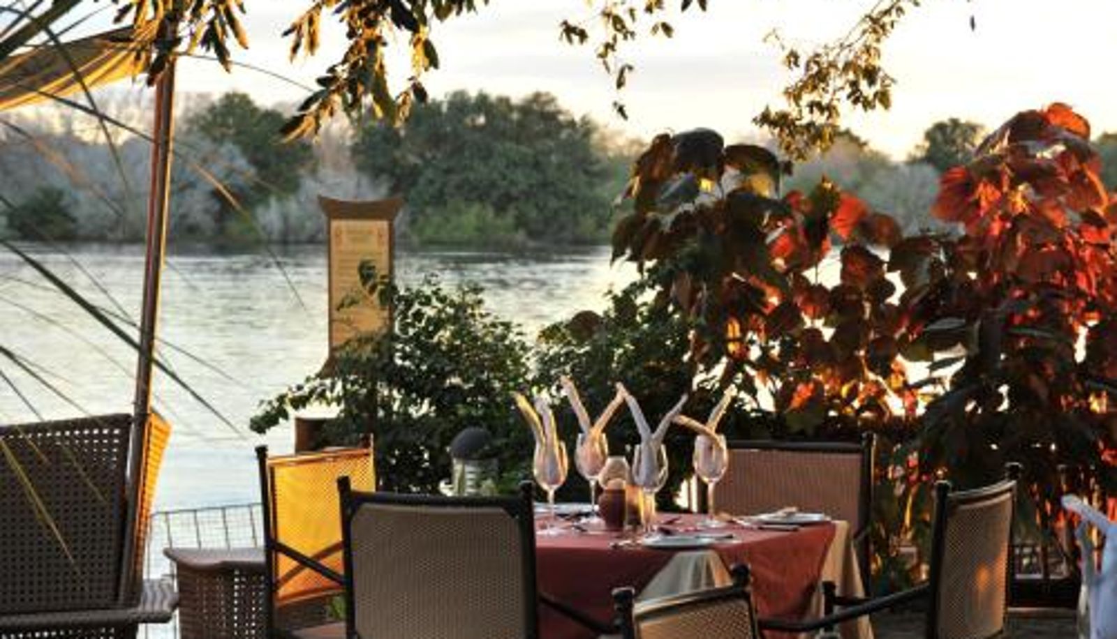 Breakfast room within the restaurant - The David Livingstone Safari Lodge & Spa