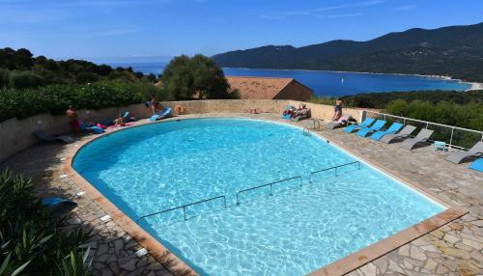 Piscina - Residence Alba Rossa