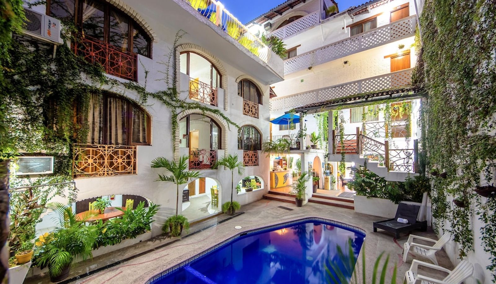 Pool - Hotel Hacienda de Vallarta Centro
