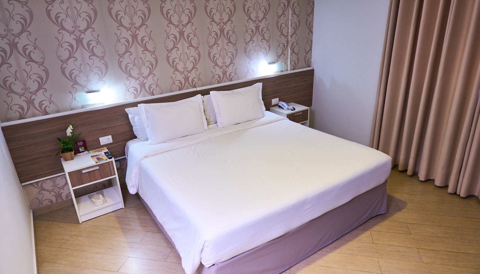 Room - Foz Plaza Hotel