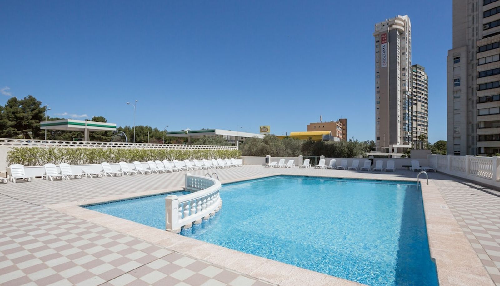 Basen - Pierre & Vacances Benidorm Levante  (Adults recommended)
