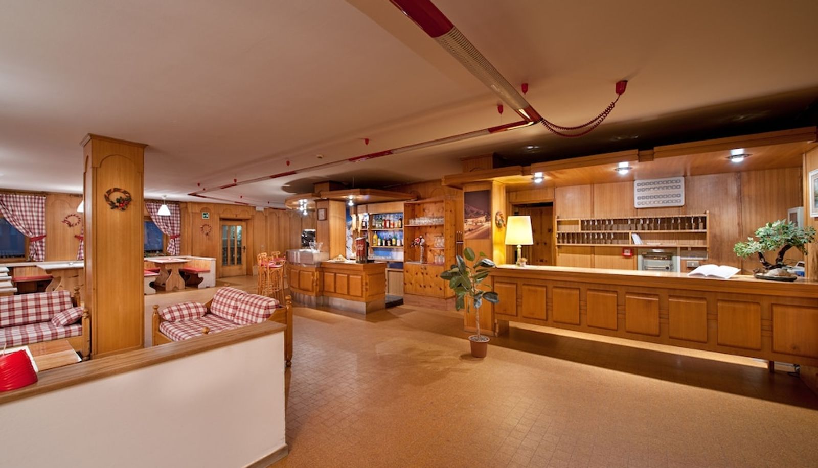 Hall - Hotel Teola
