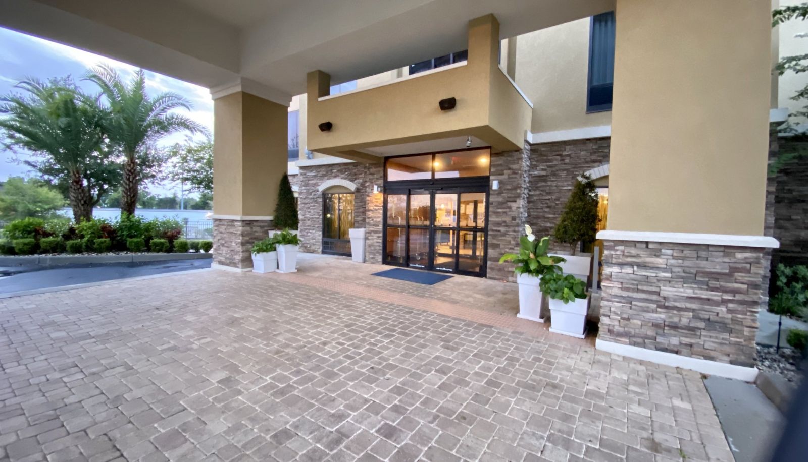 Info - Holiday Inn Express & Suites ORLANDO EAST-UCF AREA by IHG