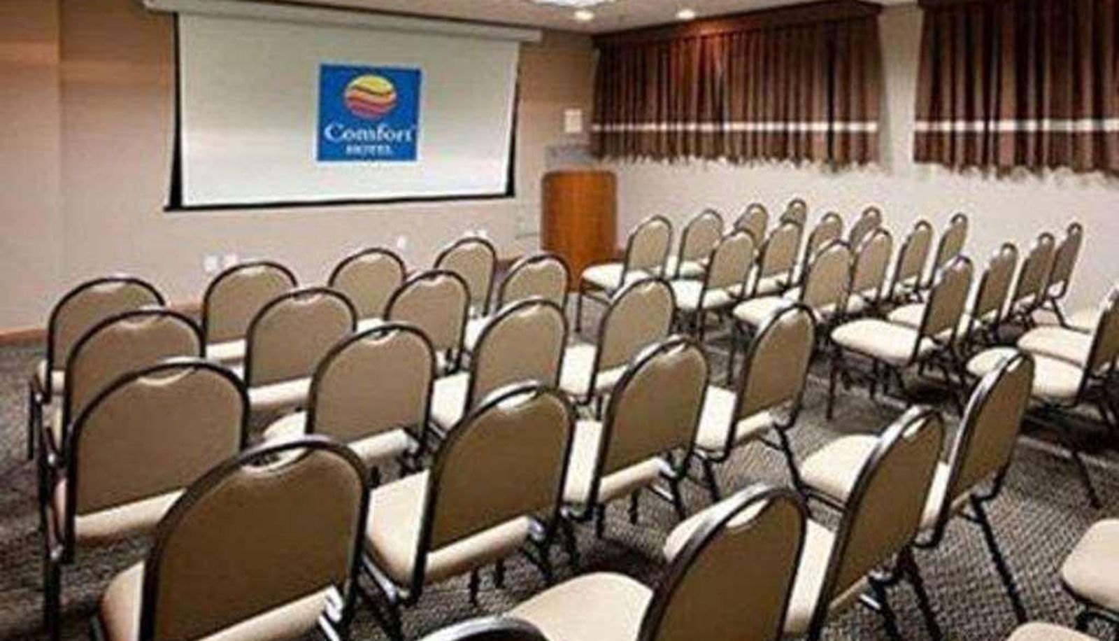 Sala de conferencias - Comfort Hotel Sertaozinho