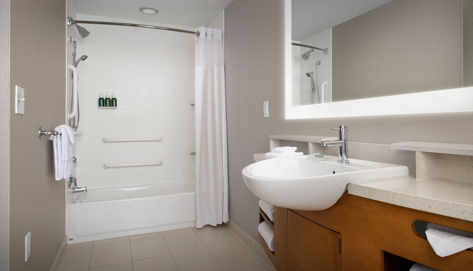 Room - SpringHill Suites by Marriott Jackson Ridgeland Township at Colony Park