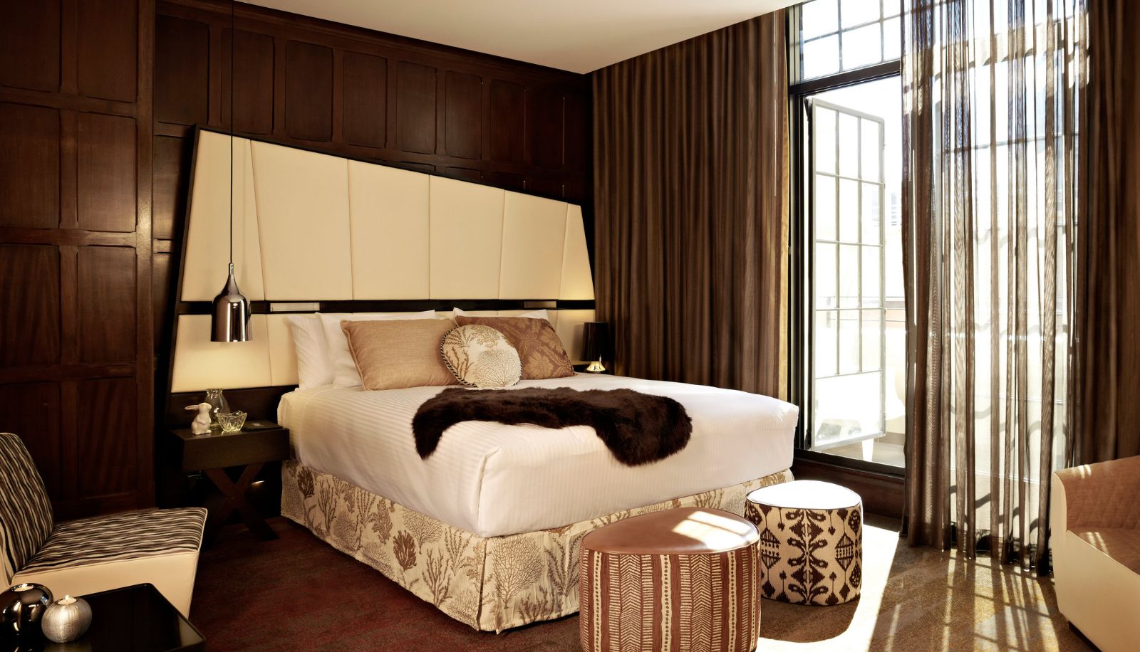 Room - QT Sydney