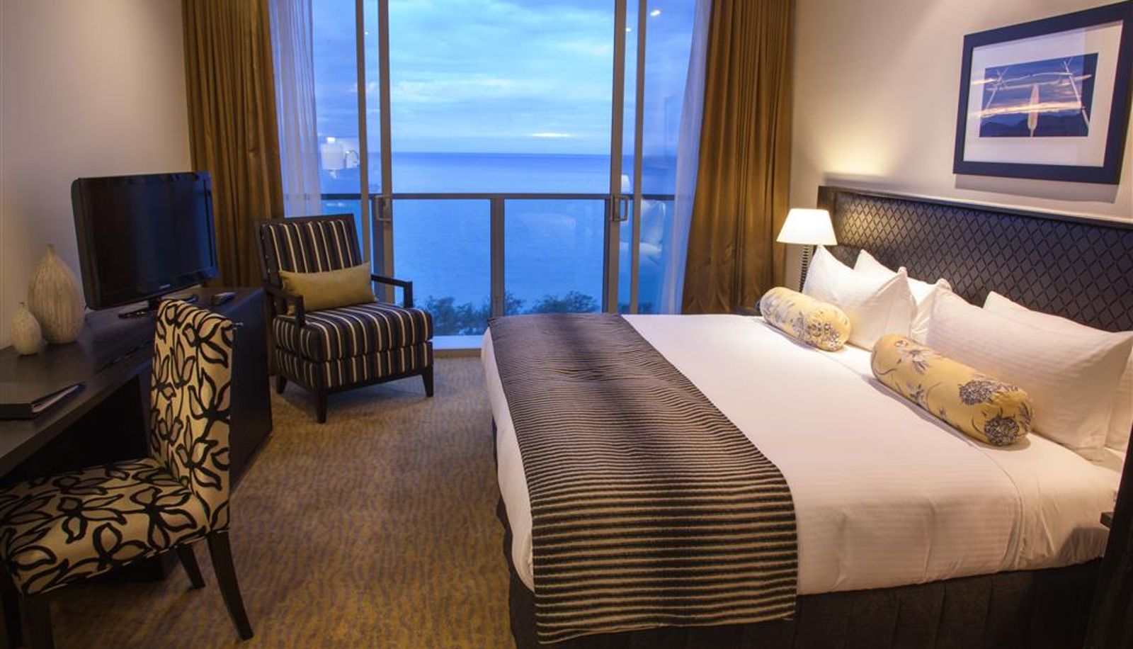 Zimmer - Grand Papua Hotel a member of Radisson Individual